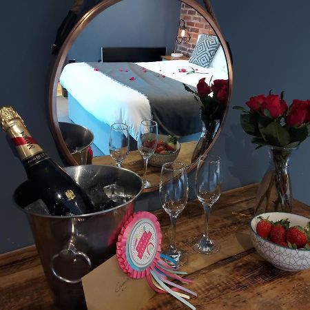 Hotel Trawden Arms Community Owned Pub Winewall Exteriér fotografie