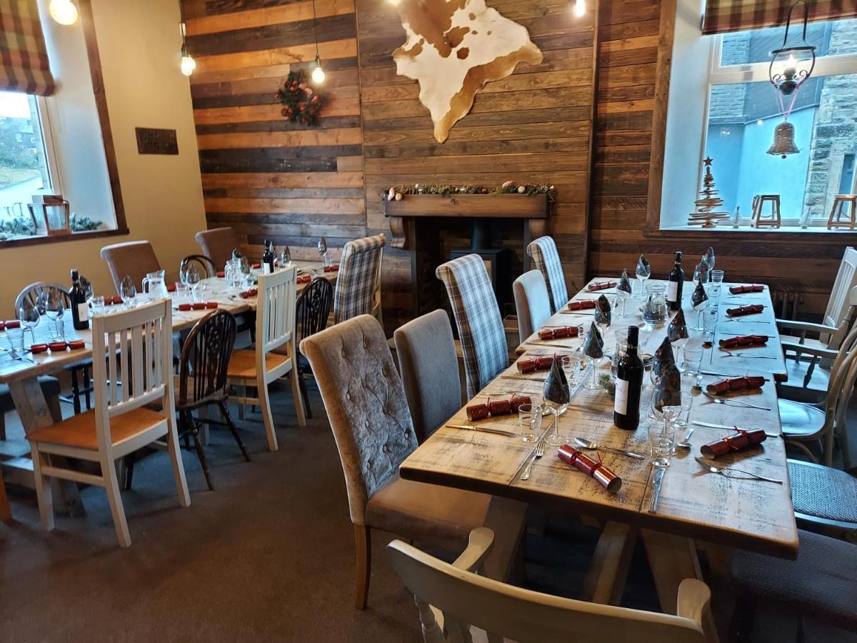 Hotel Trawden Arms Community Owned Pub Winewall Exteriér fotografie