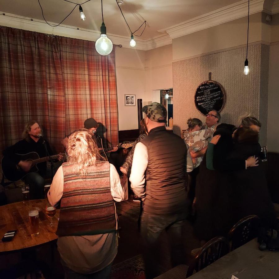 Hotel Trawden Arms Community Owned Pub Winewall Exteriér fotografie