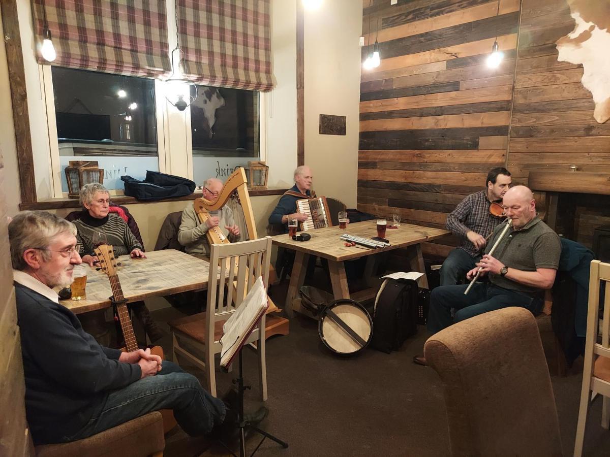 Hotel Trawden Arms Community Owned Pub Winewall Exteriér fotografie